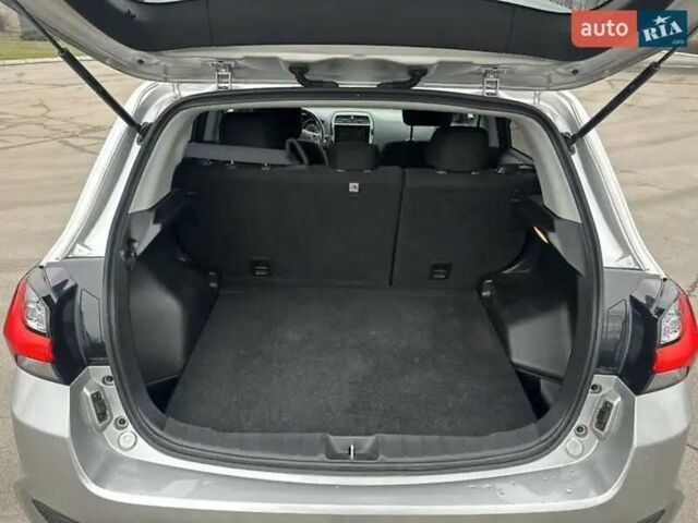 Серый Мицубиси АСХ, объемом двигателя 2 л и пробегом 56 тыс. км за 18500 $, фото 10 на Automoto.ua