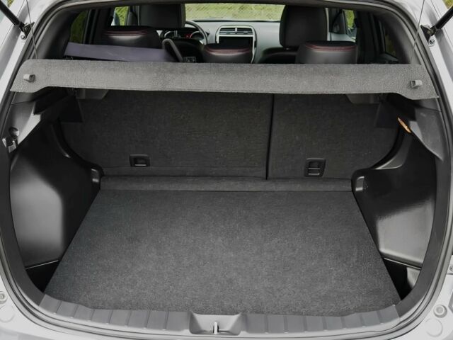 Серый Мицубиси АСХ, объемом двигателя 2 л и пробегом 25 тыс. км за 3400 $, фото 14 на Automoto.ua