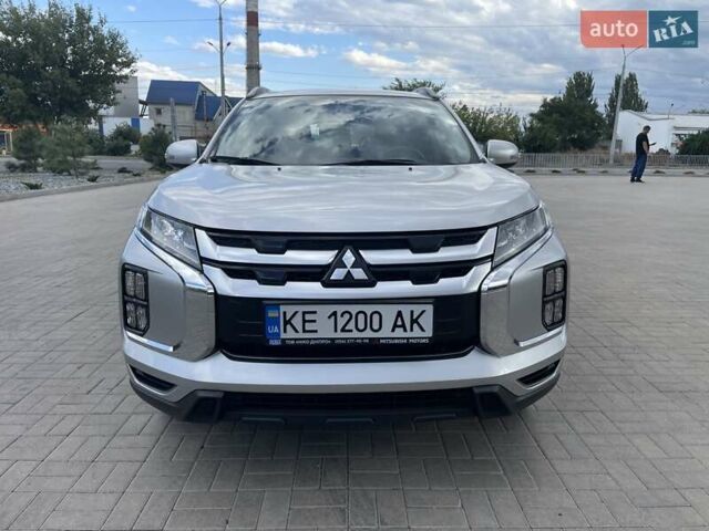 Серый Мицубиси АСХ, объемом двигателя 2 л и пробегом 55 тыс. км за 22500 $, фото 6 на Automoto.ua
