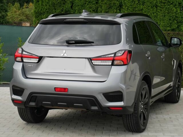 Серый Мицубиси АСХ, объемом двигателя 2 л и пробегом 25 тыс. км за 3400 $, фото 4 на Automoto.ua