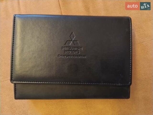 Серый Мицубиси АСХ, объемом двигателя 2 л и пробегом 55 тыс. км за 22500 $, фото 5 на Automoto.ua