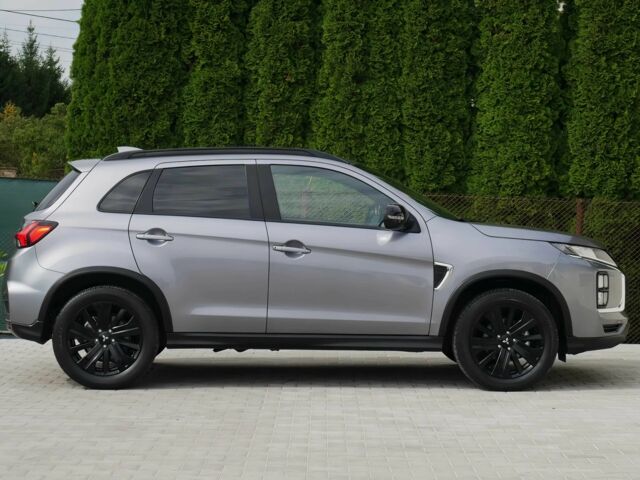 Серый Мицубиси АСХ, объемом двигателя 2 л и пробегом 25 тыс. км за 3400 $, фото 7 на Automoto.ua