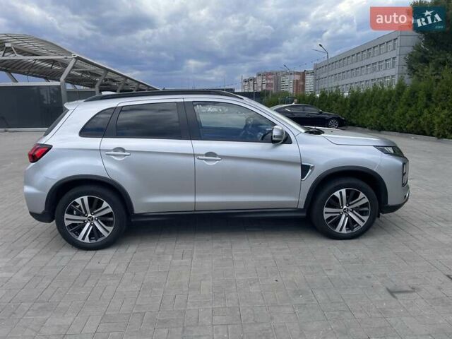 Серый Мицубиси АСХ, объемом двигателя 2 л и пробегом 55 тыс. км за 22500 $, фото 8 на Automoto.ua