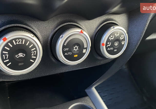 Синий Мицубиси АСХ, объемом двигателя 1.8 л и пробегом 232 тыс. км за 8100 $, фото 31 на Automoto.ua