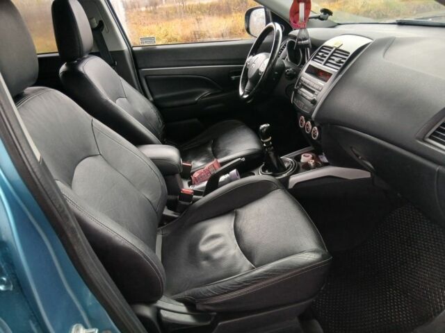 Синий Мицубиси АСХ, объемом двигателя 1.8 л и пробегом 232 тыс. км за 8500 $, фото 9 на Automoto.ua