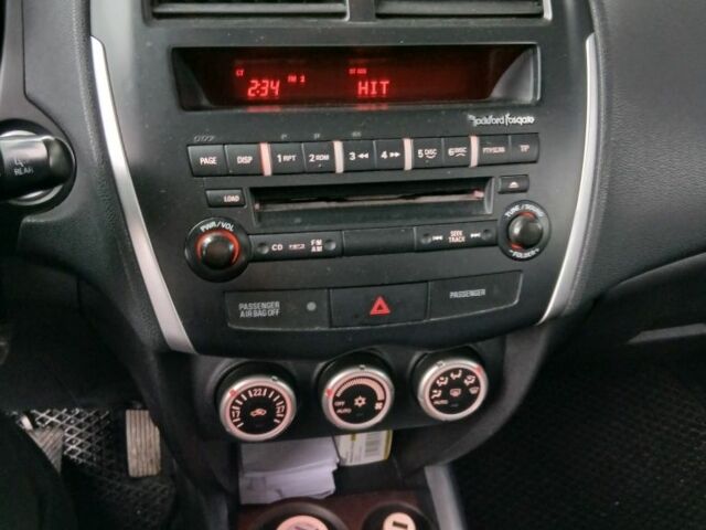 Синий Мицубиси АСХ, объемом двигателя 1.8 л и пробегом 232 тыс. км за 8500 $, фото 17 на Automoto.ua