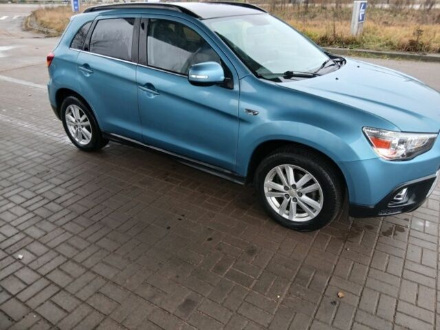 Синий Мицубиси АСХ, объемом двигателя 1.8 л и пробегом 232 тыс. км за 8500 $, фото 4 на Automoto.ua