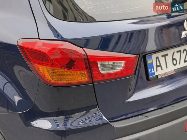 Синий Мицубиси АСХ, объемом двигателя 1.8 л и пробегом 180 тыс. км за 9200 $, фото 6 на Automoto.ua