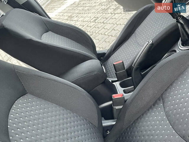 Синій Міцубісі АСХ, об'ємом двигуна 1.6 л та пробігом 187 тис. км за 8990 $, фото 57 на Automoto.ua