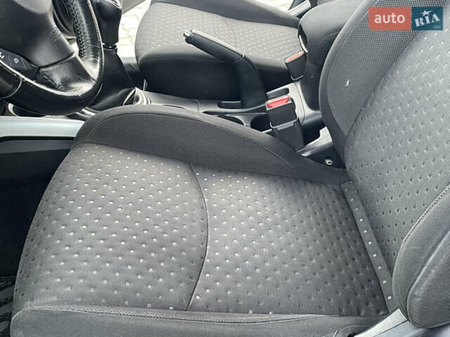 Синій Міцубісі АСХ, об'ємом двигуна 1.6 л та пробігом 187 тис. км за 8990 $, фото 44 на Automoto.ua