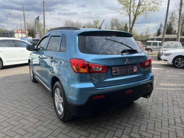 Синий Мицубиси АСХ, объемом двигателя 1.8 л и пробегом 136 тыс. км за 9999 $, фото 7 на Automoto.ua