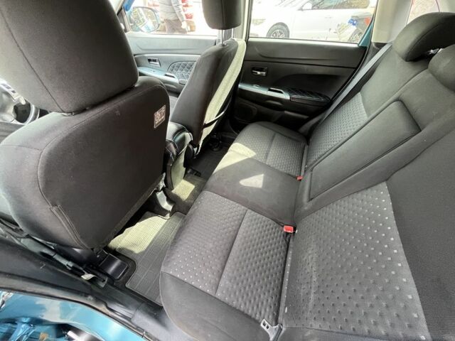 Синий Мицубиси АСХ, объемом двигателя 1.8 л и пробегом 136 тыс. км за 9999 $, фото 14 на Automoto.ua