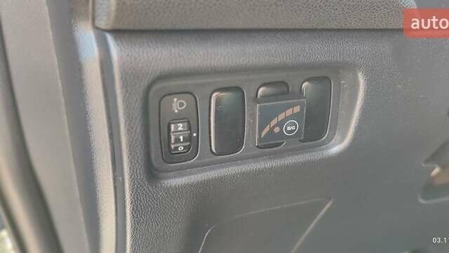 Синій Міцубісі АСХ, об'ємом двигуна 1.59 л та пробігом 188 тис. км за 10200 $, фото 25 на Automoto.ua