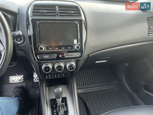 Синій Міцубісі АСХ, об'ємом двигуна 2 л та пробігом 71 тис. км за 19500 $, фото 20 на Automoto.ua