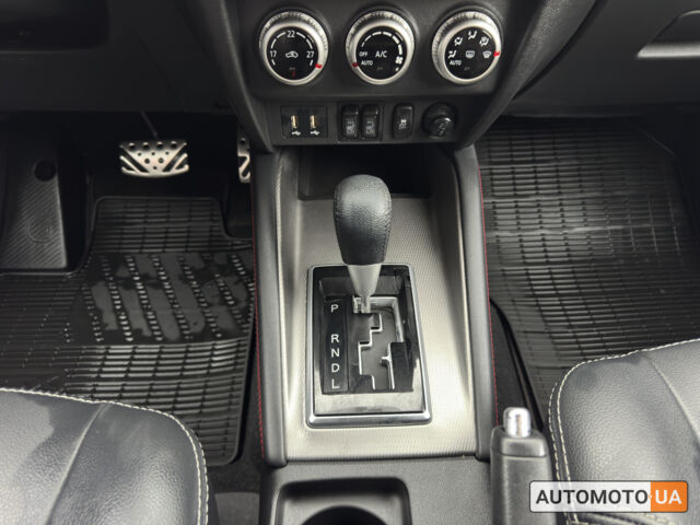 Синий Мицубиси АСХ, объемом двигателя 2 л и пробегом 27 тыс. км за 21500 $, фото 14 на Automoto.ua