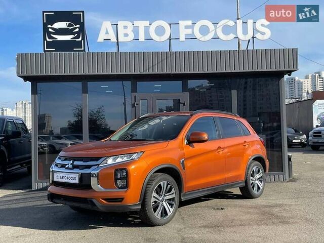 Мицубиси АСХ 2022 в Киеве на Automoto.ua Оранжевый Мицубиси АСХ, объемом двигателя 2 л и пробегом 36 тыс. км за 20990 $, фото 3 на Automoto.ua