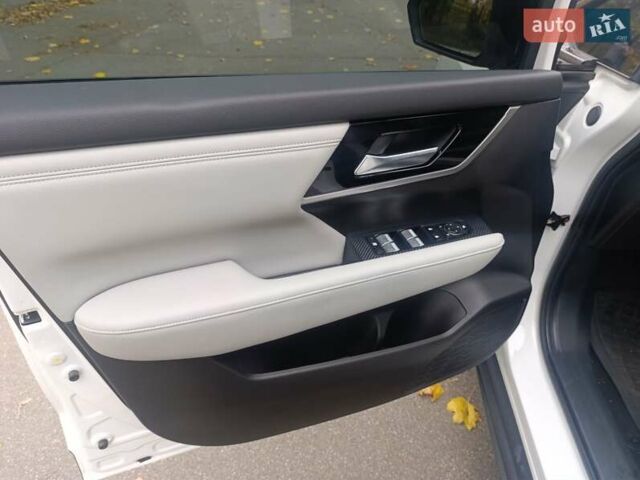 Белый Мицубиси Аиртрек, объемом двигателя 0 л и пробегом 5 тыс. км за 26300 $, фото 16 на Automoto.ua