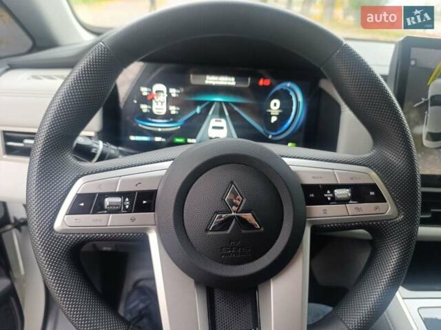 Белый Мицубиси Аиртрек, объемом двигателя 0 л и пробегом 5 тыс. км за 26300 $, фото 19 на Automoto.ua