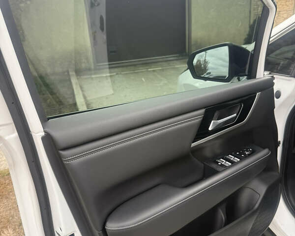 Міцубісі Аіртрек 2022 у Запоріжжя на Automoto.ua Білий Міцубісі Аіртрек, об'ємом двигуна 0 л та пробігом 9 тис. км за 28000 $, фото 7 на Automoto.ua