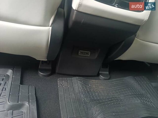 Белый Мицубиси Аиртрек, объемом двигателя 0 л и пробегом 5 тыс. км за 26300 $, фото 15 на Automoto.ua