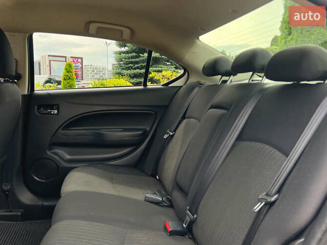 Мицубиси Эттрейдж 2014 в Львове на Automoto.ua Белый Мицубиси Эттрейдж, объемом двигателя 1.2 л и пробегом 191 тыс. км за 5999 $, фото 10 на Automoto.ua