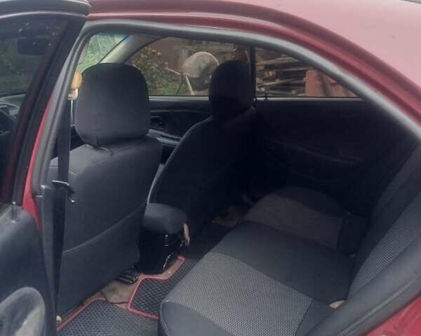 Міцубісі Харизма 1996 у Кролевце на Automoto.ua Червоний Міцубісі Харизма, об'ємом двигуна 1.6 л та пробігом 340 тис. км за 1700 $, фото 3 на Automoto.ua