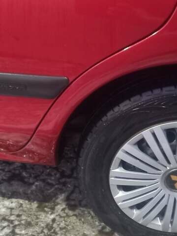 Красный Мицубиси Харизма, объемом двигателя 1.6 л и пробегом 450 тыс. км за 3000 $, фото 14 на Automoto.ua