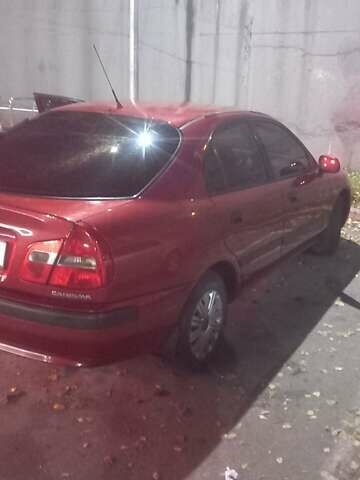 Красный Мицубиси Харизма, объемом двигателя 1.6 л и пробегом 450 тыс. км за 3000 $, фото 6 на Automoto.ua