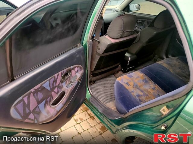 Міцубісі Харизма, об'ємом двигуна 1.8 л та пробігом 255 тис. км за 3500 $, фото 8 на Automoto.ua