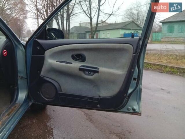 Міцубісі Харизма, об'ємом двигуна 1.6 л та пробігом 436 тис. км за 2500 $, фото 13 на Automoto.ua