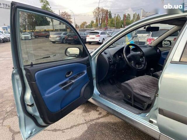 Мицубиси Харизма, объемом двигателя 1.6 л и пробегом 345 тыс. км за 2990 $, фото 15 на Automoto.ua