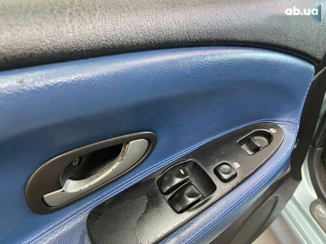 Міцубісі Харизма, об'ємом двигуна 1.6 л та пробігом 346 тис. км за 2990 $, фото 15 на Automoto.ua