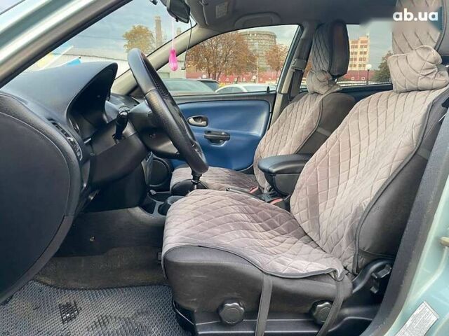 Мицубиси Харизма, объемом двигателя 1.6 л и пробегом 345 тыс. км за 2990 $, фото 18 на Automoto.ua