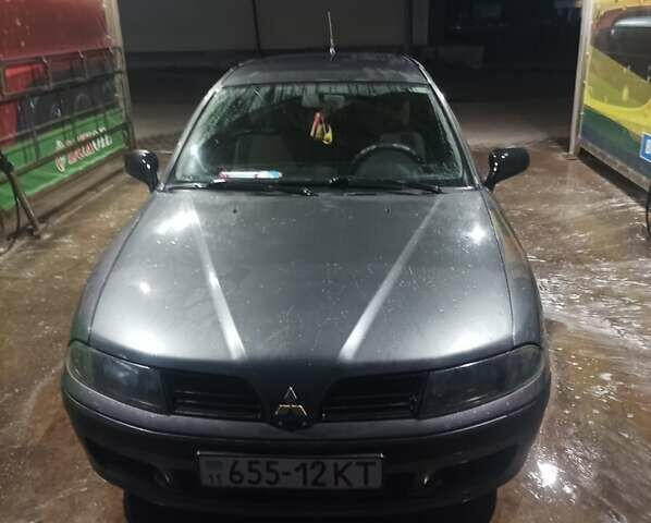 Мицубиси Харизма, объемом двигателя 0 л и пробегом 250 тыс. км за 3200 $, фото 1 на Automoto.ua