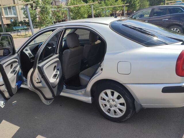 Мицубиси Харизма 2002 в Кривом Роге на Automoto.ua Серый Мицубиси Харизма, объемом двигателя 1.8 л и пробегом 287 тыс. км за 3300 $, фото 8 на Automoto.ua