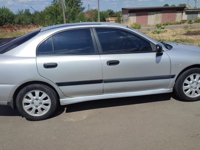 Мицубиси Харизма 2002 в Кривом Роге на Automoto.ua Серый Мицубиси Харизма, объемом двигателя 1.8 л и пробегом 287 тыс. км за 3300 $, фото 6 на Automoto.ua