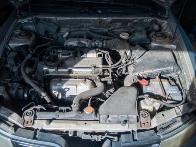 Міцубісі Харизма 2003 у Києві на Automoto.ua Сірий Міцубісі Харизма, об'ємом двигуна 1.6 л та пробігом 195 тис. км за 2200 $, фото 7 на Automoto.ua