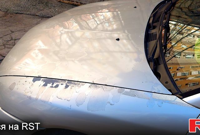 Серый Мицубиси Харизма, объемом двигателя 1.8 л и пробегом 320 тыс. км за 1600 $, фото 5 на Automoto.ua