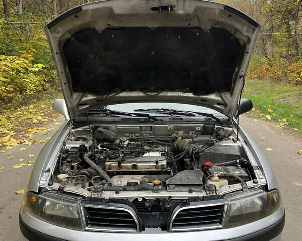 Серый Мицубиси Харизма, объемом двигателя 1.6 л и пробегом 178 тыс. км за 3200 $, фото 9 на Automoto.ua