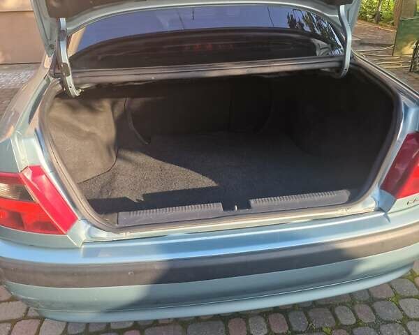 Серый Мицубиси Харизма, объемом двигателя 1.6 л и пробегом 286 тыс. км за 4800 $, фото 8 на Automoto.ua