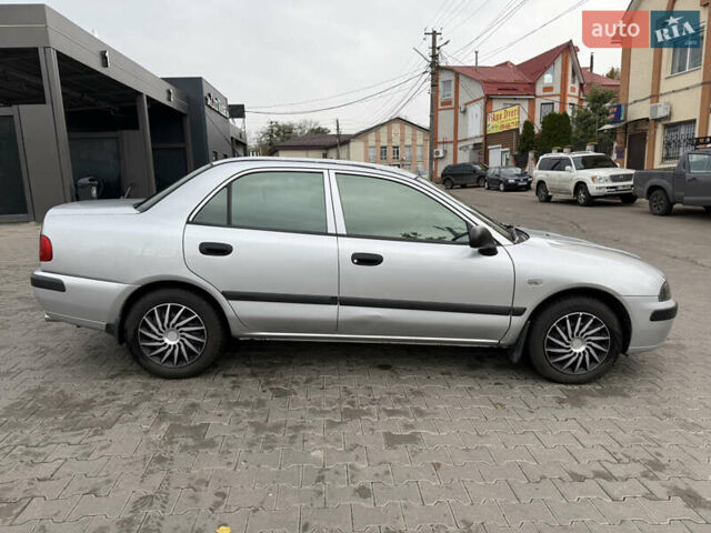 Міцубісі Харизма 2003 у Яготине на Automoto.ua Сірий Міцубісі Харизма, об'ємом двигуна 1.6 л та пробігом 184 тис. км за 3900 $, фото 7 на Automoto.ua