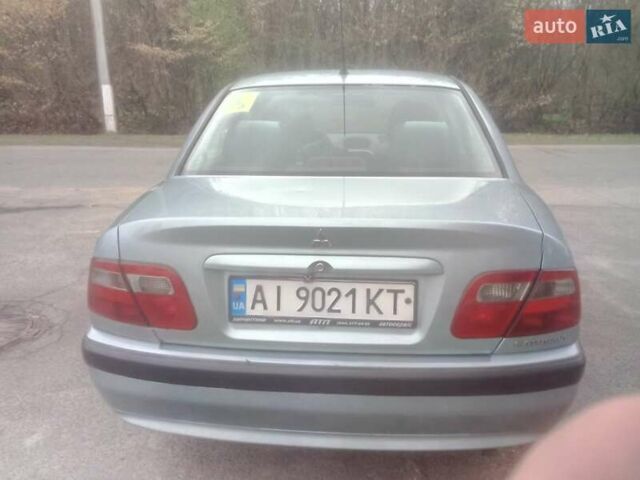 Сірий Міцубісі Харизма, об'ємом двигуна 1.6 л та пробігом 275 тис. км за 2450 $, фото 3 на Automoto.ua