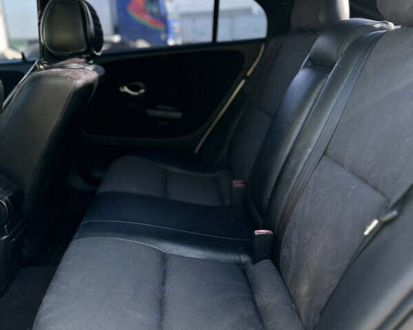 Сірий Міцубісі Харизма, об'ємом двигуна 1.83 л та пробігом 258 тис. км за 4200 $, фото 13 на Automoto.ua