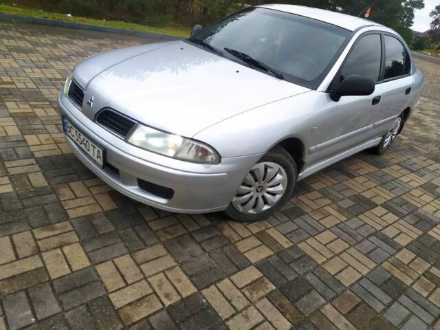 Серый Мицубиси Харизма, объемом двигателя 1.6 л и пробегом 330 тыс. км за 2800 $, фото 11 на Automoto.ua