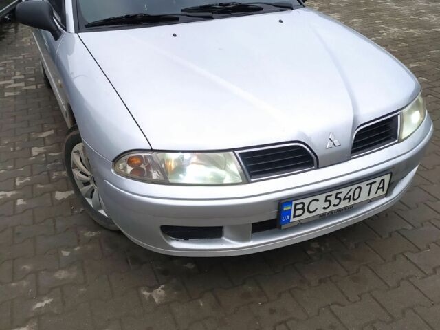 Серый Мицубиси Харизма, объемом двигателя 1.6 л и пробегом 330 тыс. км за 2800 $, фото 8 на Automoto.ua