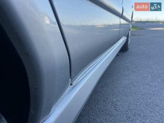 Серый Мицубиси Харизма, объемом двигателя 1.8 л и пробегом 214 тыс. км за 5650 $, фото 7 на Automoto.ua