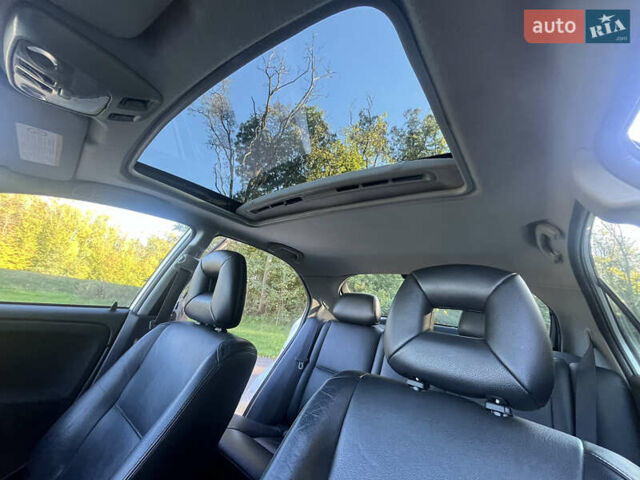 Серый Мицубиси Харизма, объемом двигателя 1.8 л и пробегом 214 тыс. км за 5650 $, фото 19 на Automoto.ua