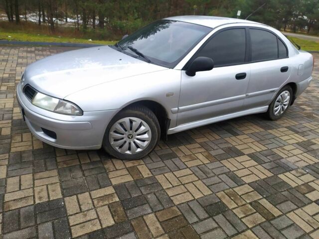 Серый Мицубиси Харизма, объемом двигателя 1.6 л и пробегом 330 тыс. км за 2800 $, фото 10 на Automoto.ua