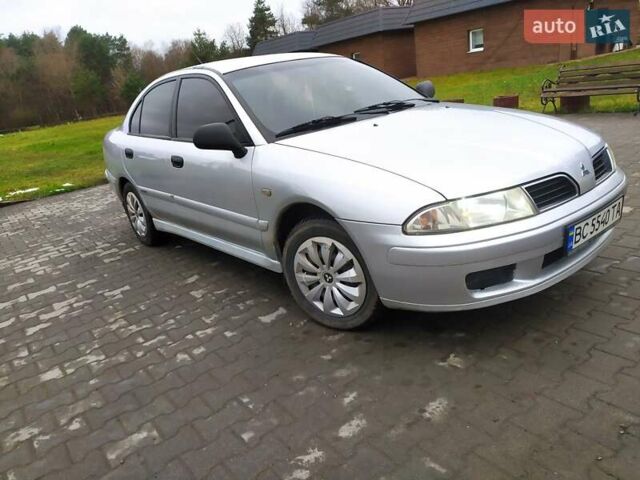 Сірий Міцубісі Харизма, об'ємом двигуна 1.6 л та пробігом 330 тис. км за 2800 $, фото 6 на Automoto.ua