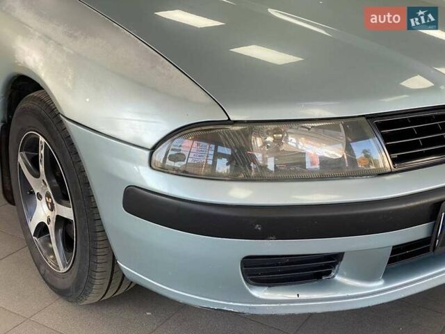 Синий Мицубиси Харизма, объемом двигателя 1.6 л и пробегом 346 тыс. км за 2990 $, фото 5 на Automoto.ua